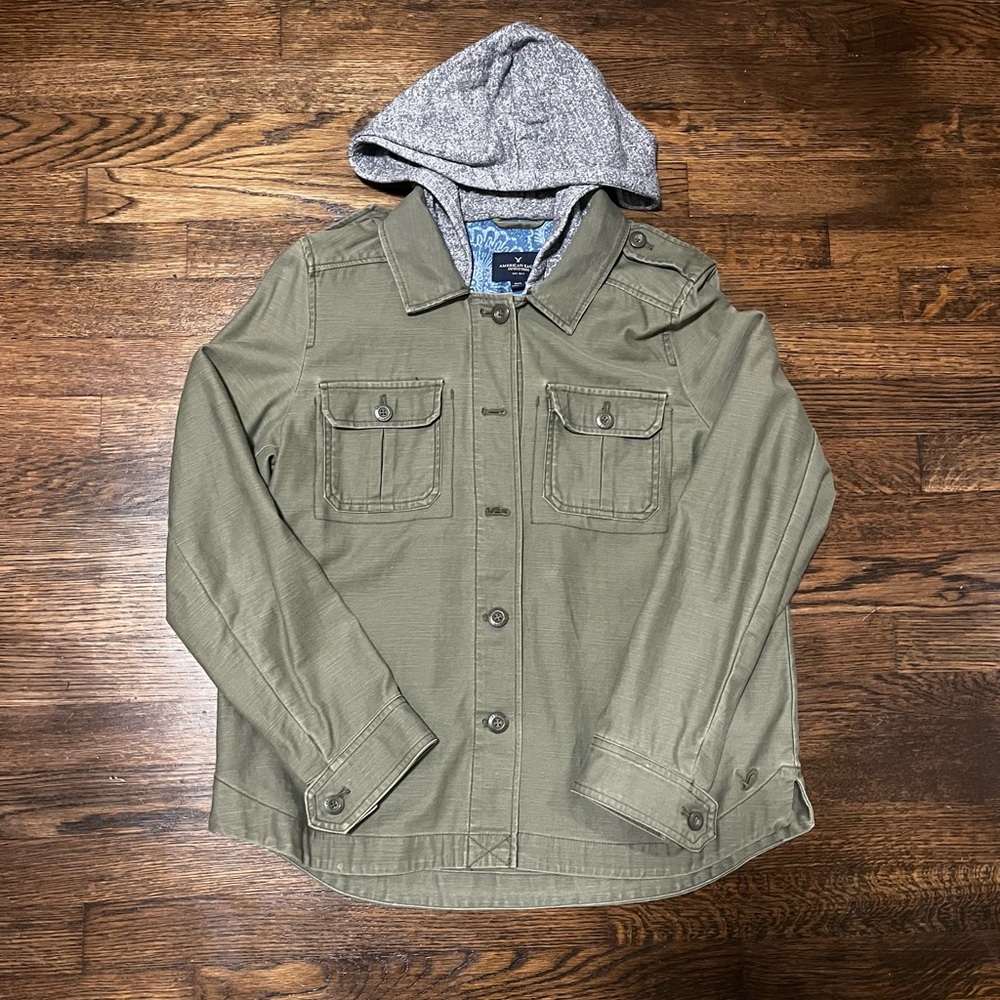 🍃🍂American Eagle Outfitters Olive Utility Jacket w Hood - Medium
